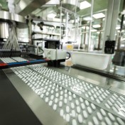 tablet-packing-in-pharmaceutical-company