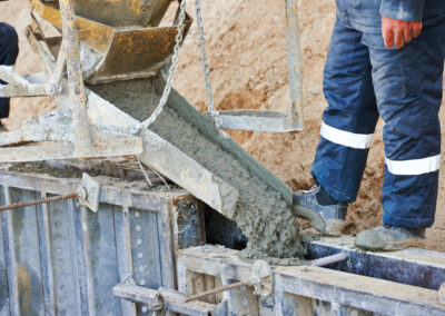 concrete work, pouring cement mortar into formwork